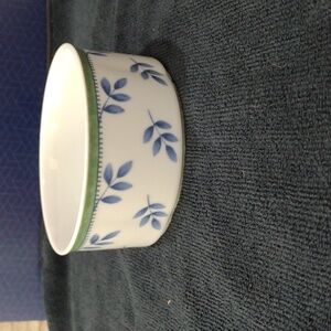 Villeroy & Boch Switch 3 soup/cereal bowl, great condition!